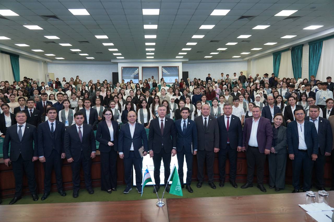 与优秀学生举行的重要会面